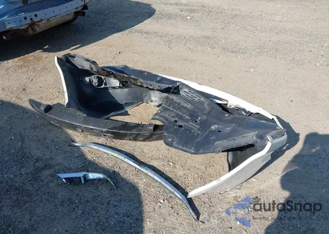 2011 Toyota Avalon z USA, uszkodzony, nr VIN 4T1BK3DB4BU383738